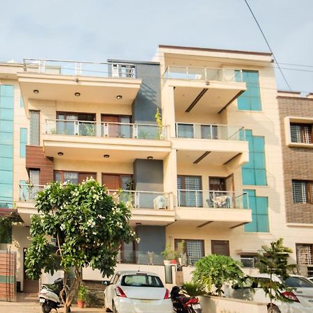 Fabhotel Mannat Residency Sec 52 Gurgáon Kültér fotó