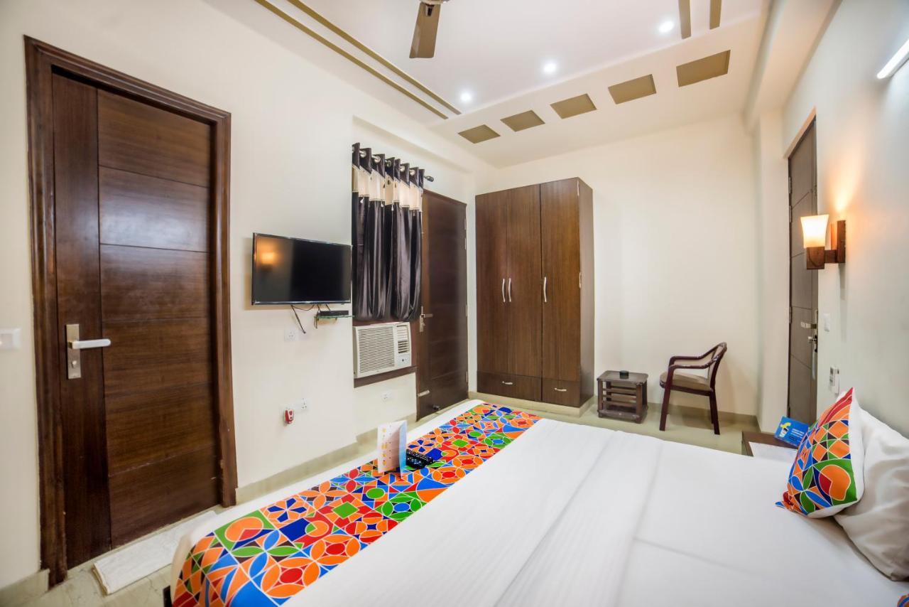 Fabhotel Mannat Residency Sec 52 Gurgáon Kültér fotó