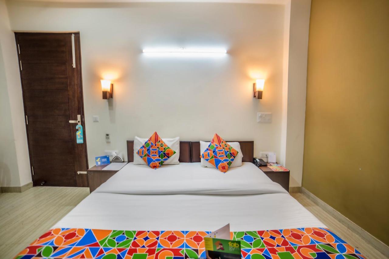 Fabhotel Mannat Residency Sec 52 Gurgáon Kültér fotó