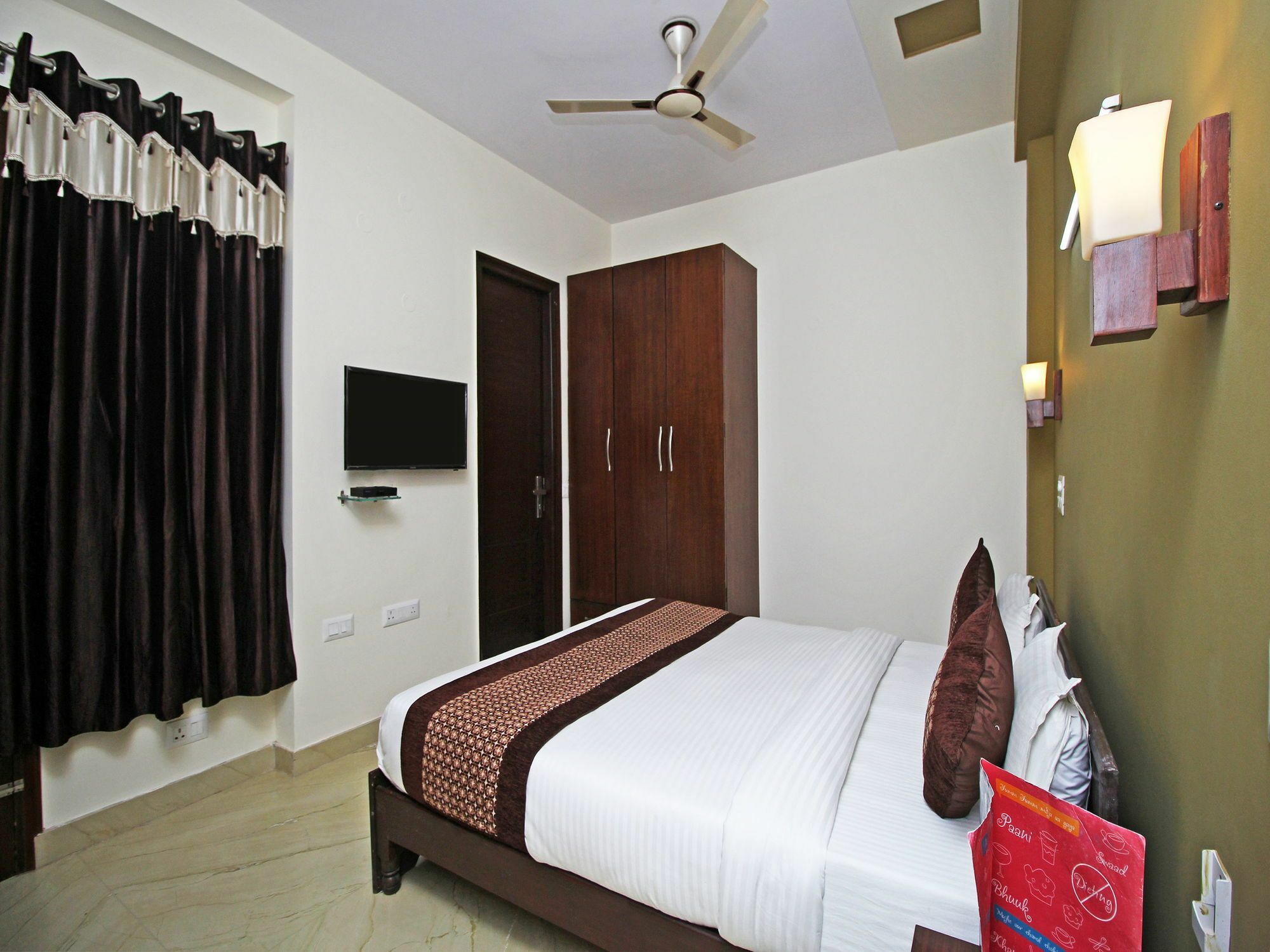 Fabhotel Mannat Residency Sec 52 Gurgáon Kültér fotó